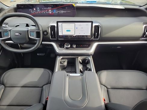 New 2026 Ford Expedition Max Platinum AWD/4WD image 17
