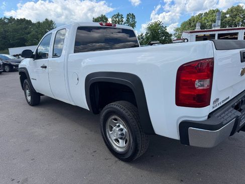 Used 2009 Chevrolet Silverado 2500 W/T AWD/4WD image 9