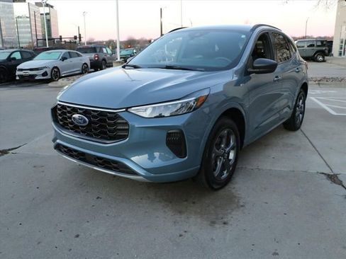 Used 2024 Ford Escape ST-Line w/ Tech Pack #1 image 2