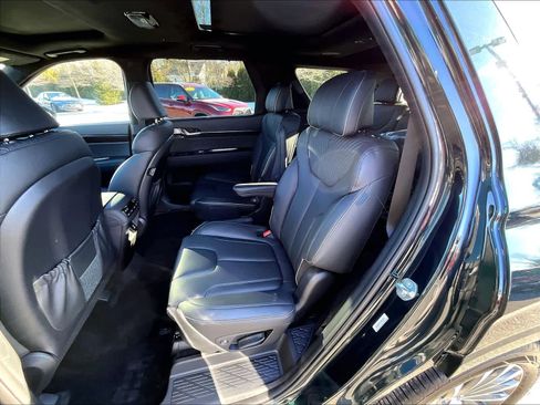 Used 2025 Hyundai Palisade Calligraphy image 15