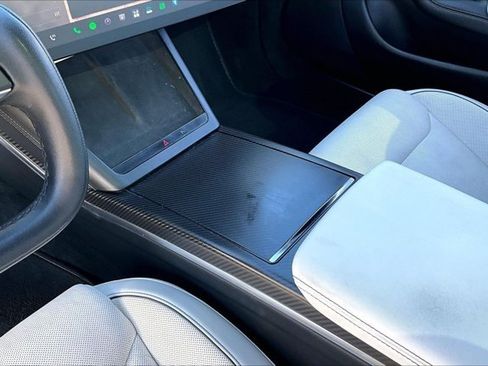 Used 2022 Tesla Model S Plaid AWD/4WD image 16