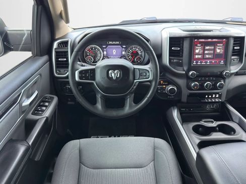 Used 2019 RAM 1500 Big Horn AWD/4WD image 12