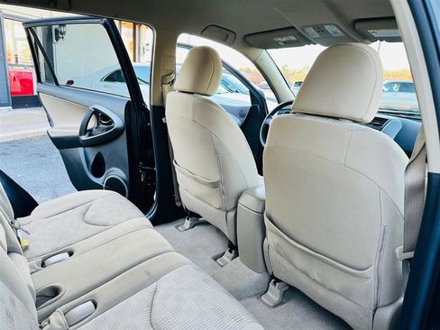 Used 2012 Toyota RAV4 4WD image 22