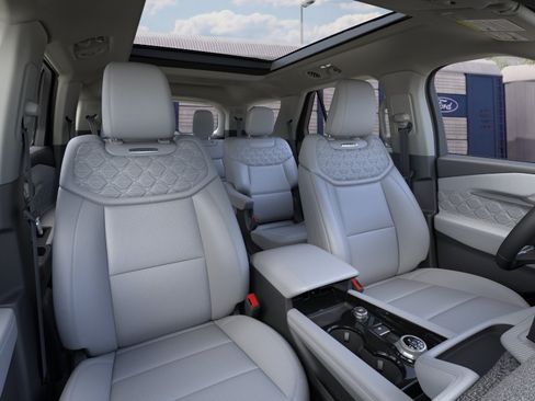 New 2026 Ford Explorer Platinum AWD/4WD image 11