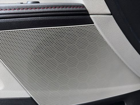 Used 2011 Chevrolet Equinox LT w/ Driver Convenience Package image 27