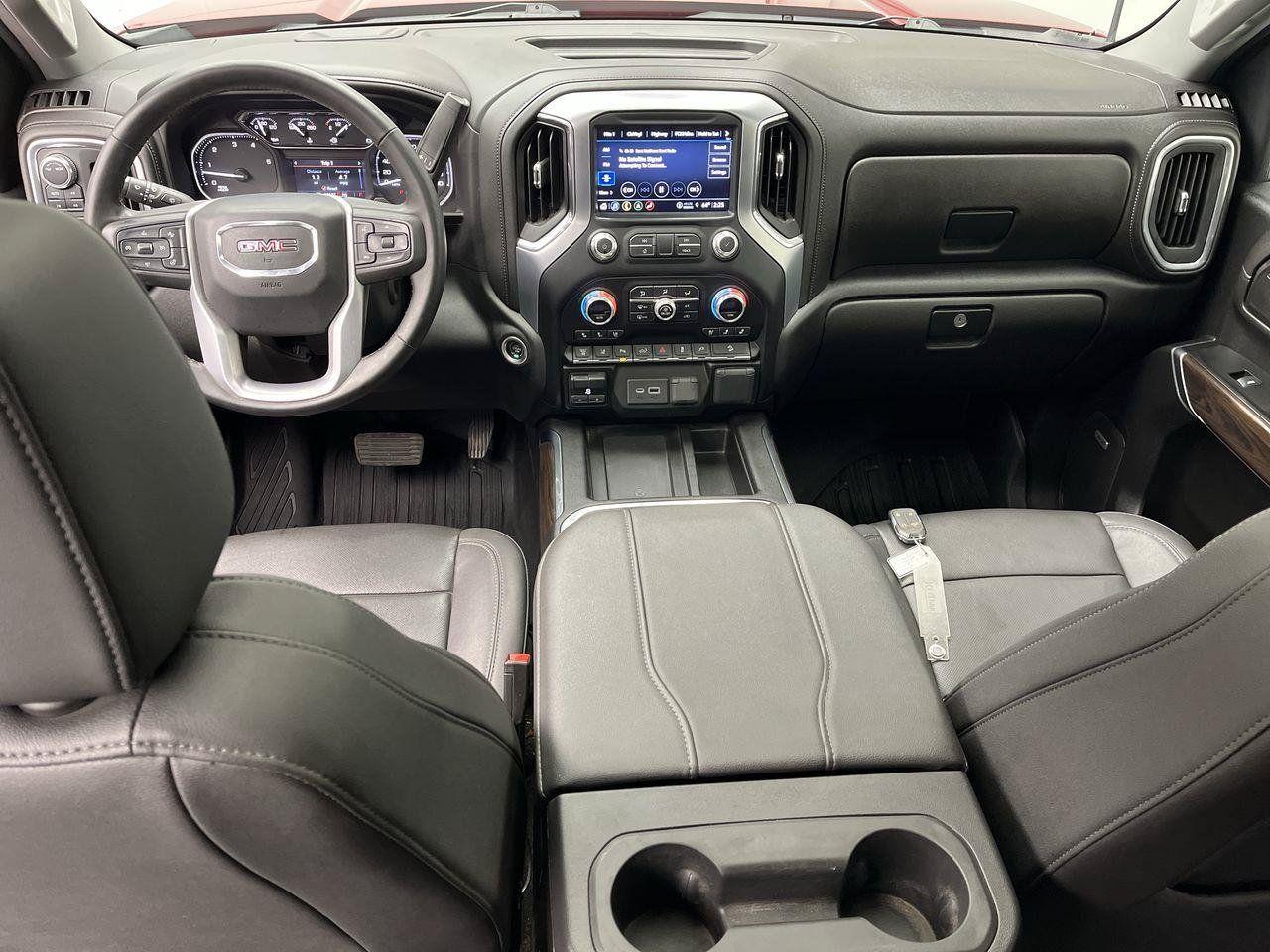 Certified 2023 GMC Sierra 2500 SLT w/ SLT Premium Package AWD/4WD image 4