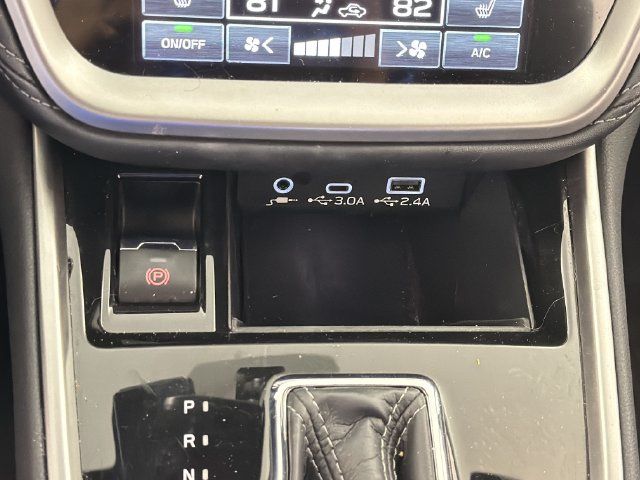 Used 2025 Subaru Legacy Premium w/ Popular Package #1A AWD/4WD image 6