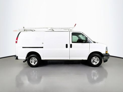 Used 2019 Chevrolet Express 2500 w/ Driver Convenience Package image 6