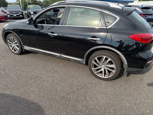 Used 2017 INFINITI QX50 AWD w/ Premium Plus Package image 5
