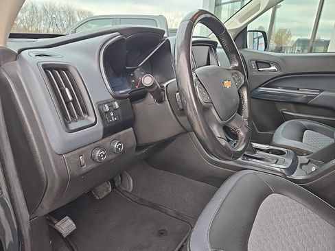 Used 2020 Chevrolet Colorado Z71 image 46