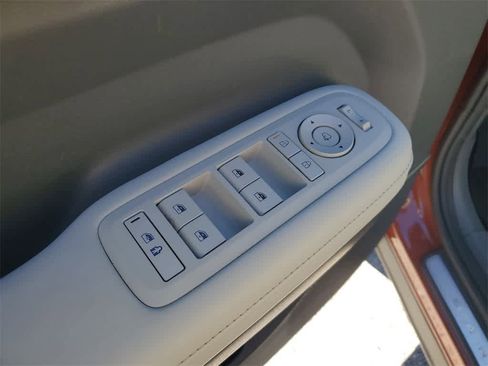 Used 2024 Hyundai Santa Fe Calligraphy image 18