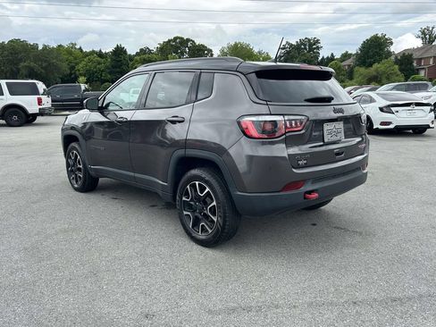 Used 2020 Jeep Compass Trailhawk w/ Advanced Safety Group AWD/4WD image 5
