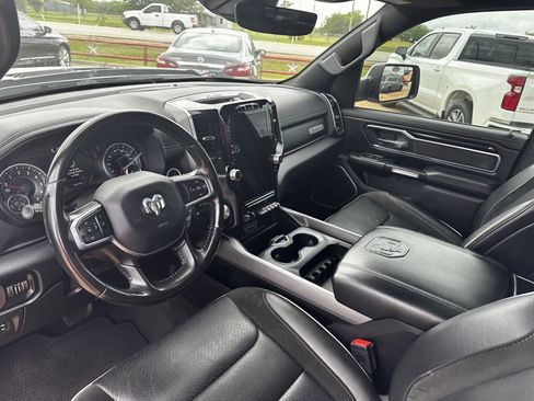 Used 2022 RAM 1500 Laramie w/ Sport Appearance Package image 18
