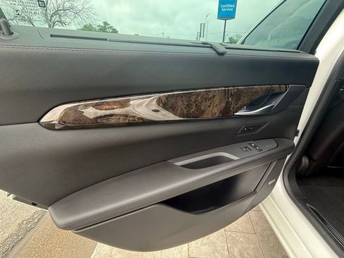 Used 2017 Cadillac CT6 Luxury image 20