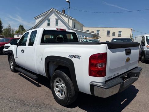 Used 2013 Chevrolet Silverado 1500 W/T w/ Skid Plate Package AWD/4WD image 5