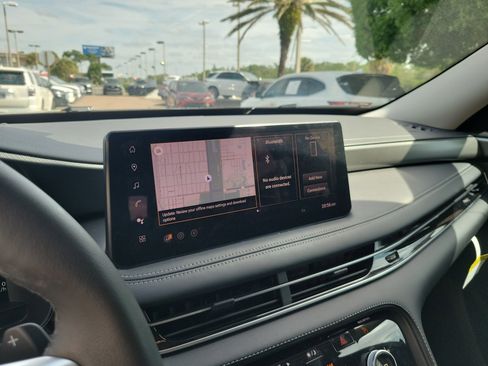 Certified 2026 INFINITI QX60 Pure image 19