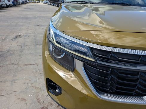 Certified 2024 Kia Seltos S FWD image 10