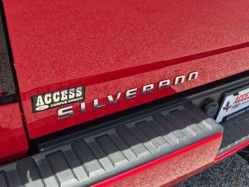 Used 2019 Chevrolet Silverado 1500 Custom w/ Custom Convenience Package AWD/4WD image 29
