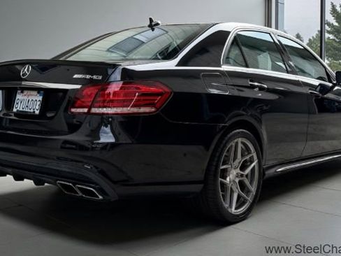 Used 2014 Mercedes-Benz E 63 AMG 4MATIC Sedan image 6