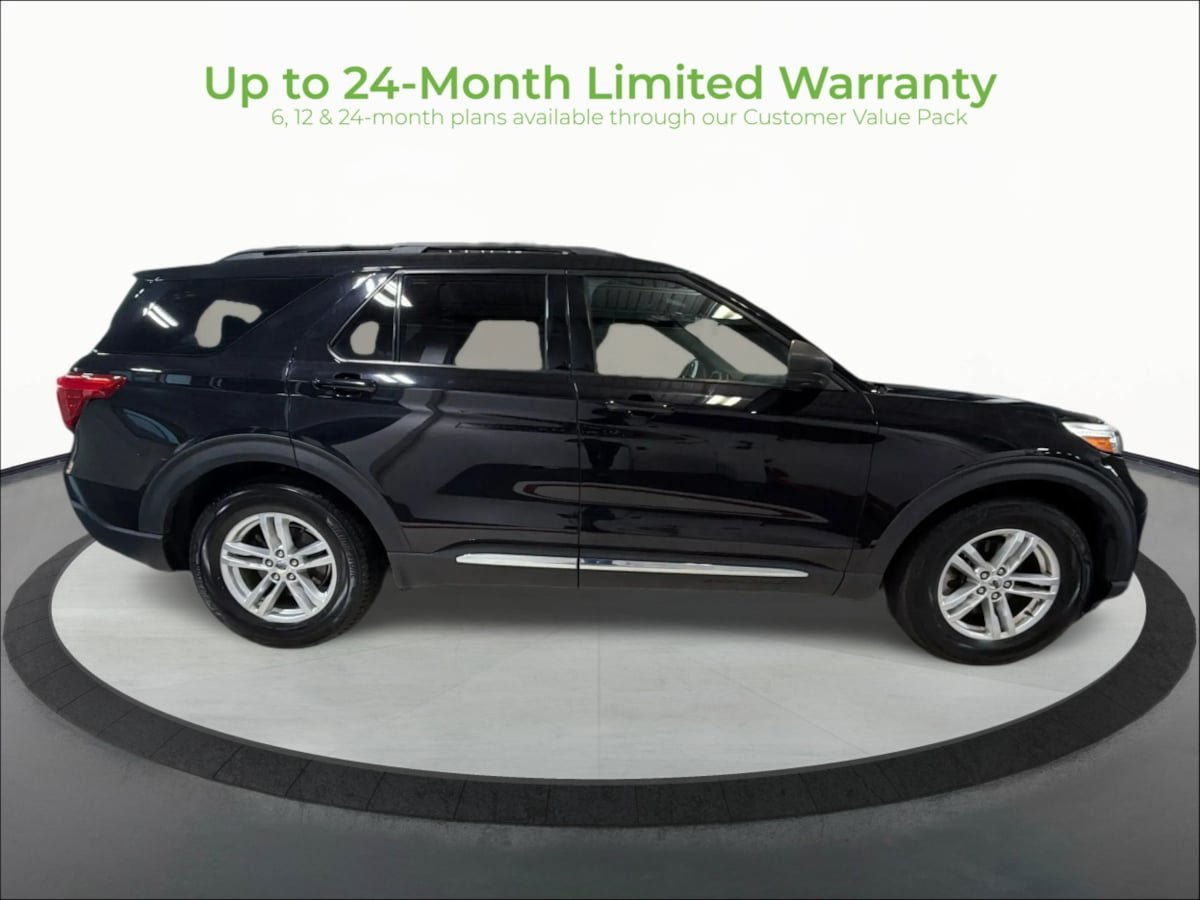 Used 2020 Ford Explorer XLT w/ Equipment Group 202A RWD image 8