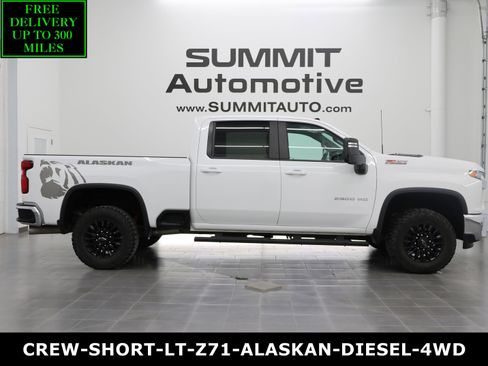 Used 2023 Chevrolet Silverado 2500 LT w/ Convenience Package AWD/4WD image 1