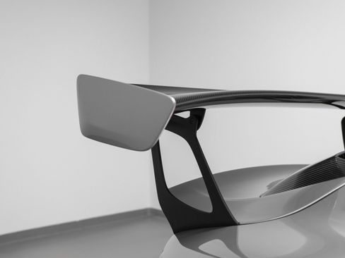 Certified 2018 Porsche 911 GT2 RS w/ Weissach Package image 15