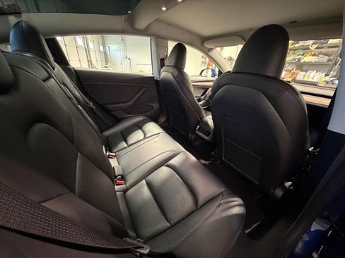 Used 2023 Tesla Model 3 Performance AWD/4WD image 17