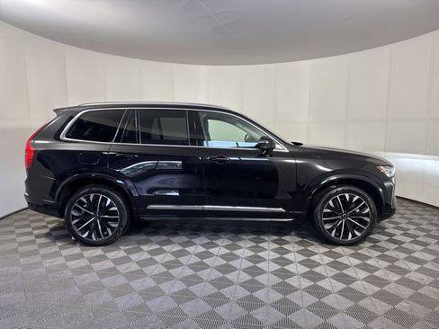 Used 2025 Volvo XC90 B6 Plus AWD/4WD image 6