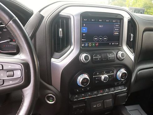 Used 2019 GMC Sierra 1500 SLT w/ SLT Premium Plus Package AWD/4WD image 22