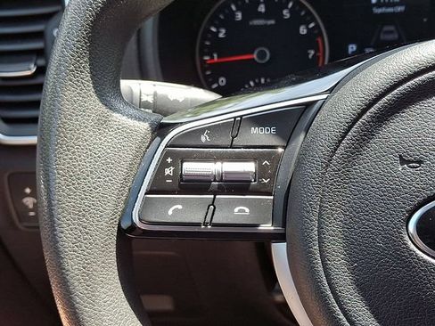 Used 2021 Kia Sportage LX FWD image 21