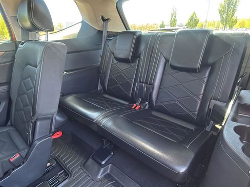 Used 2024 Volkswagen Atlas SE AWD/4WD image 23