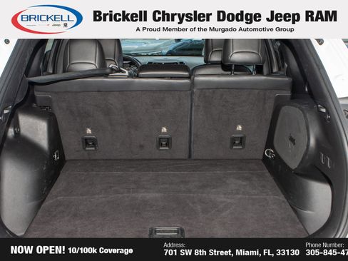 Used 2019 Jeep Cherokee Limited image 9