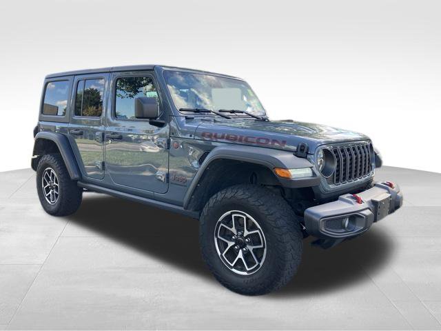 Used 2024 Jeep Wrangler Unlimited Rubicon AWD/4WD image 3