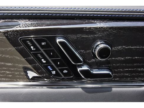Used 2025 Cadillac Escalade IQ Sport 1 AWD/4WD image 23