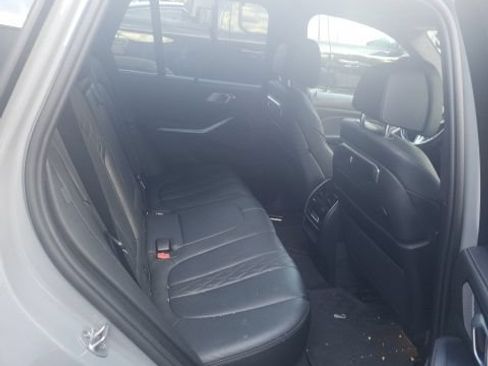 Used 2024 BMW X5 M60i AWD/4WD image 6