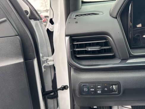 New 2026 GMC Terrain AT4 image 13