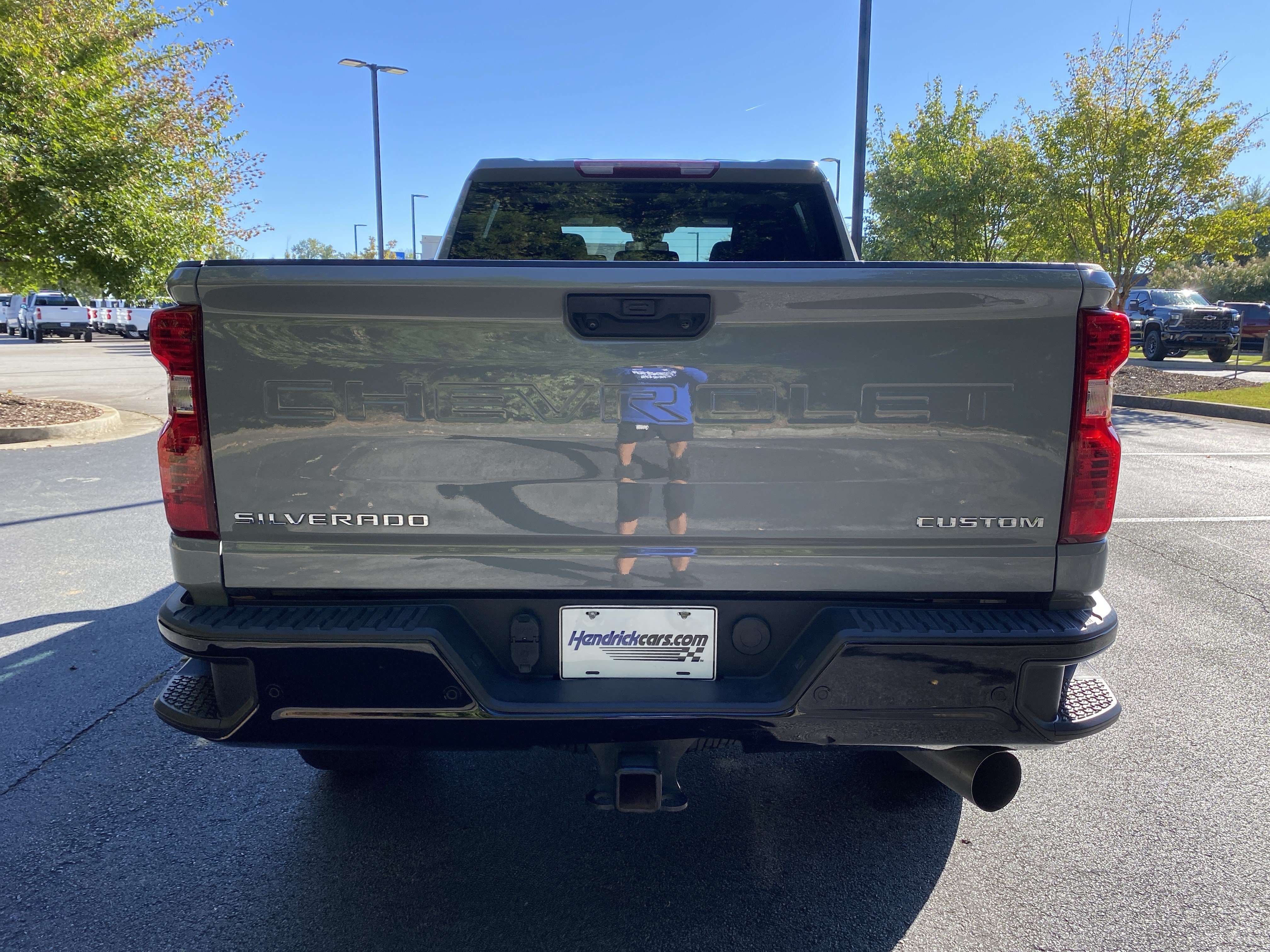 Used 2024 Chevrolet Silverado 2500 Custom w/ Custom Value Package AWD/4WD image 9