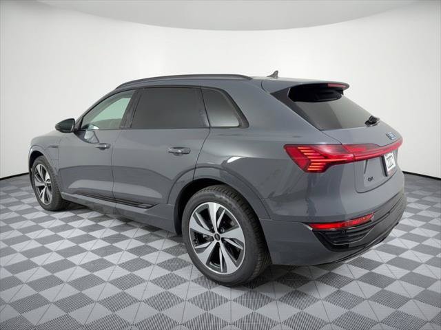 Certified 2024 Audi Q8 e-tron Premium Plus AWD/4WD image 3