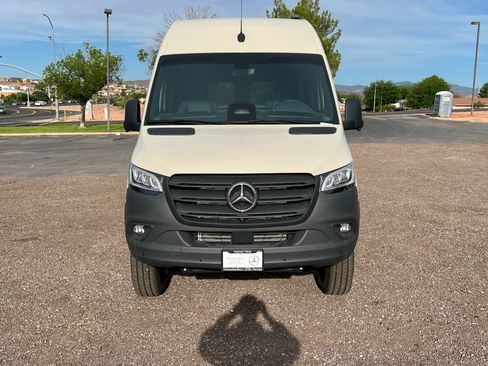 New 2026 Mercedes-Benz Sprinter 2500 image 8