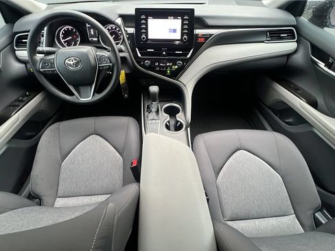 Used 2024 Toyota Camry LE FWD image 10