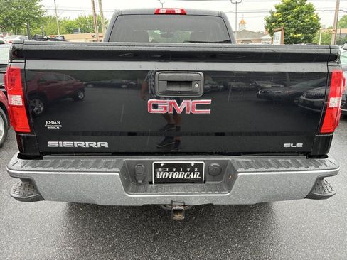 Used 2018 GMC Sierra 1500 SLE w/ SLE Value Package AWD/4WD image 6
