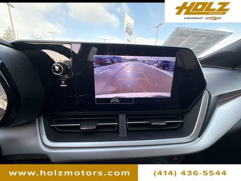 Used 2024 Chevrolet Trax RS w/ Driver Confidence Package image 15