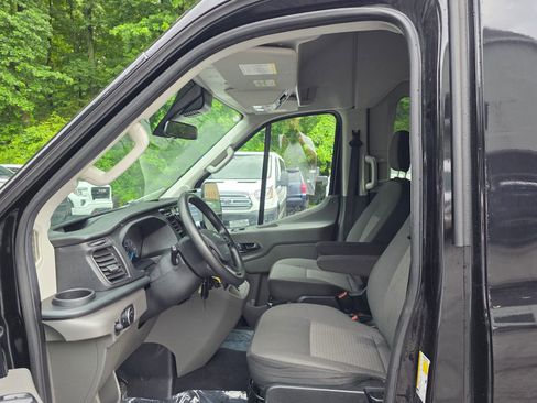 Used 2024 Ford Transit 350 XLT AWD/4WD image 11