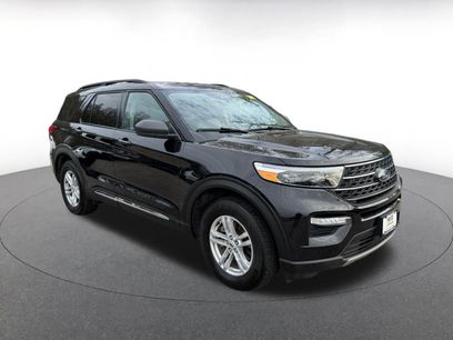 Used 2024 Ford Explorer XLT w/ Equipment Group 202A