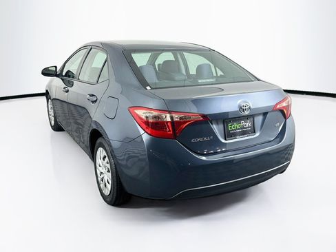 Used 2018 Toyota Corolla LE FWD image 5