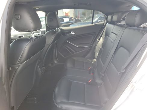 Used 2016 Mercedes-Benz GLA 250 4MATIC image 28