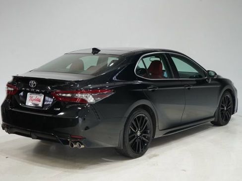 Used 2023 Toyota Camry XSE w/ Navigation Package image 9