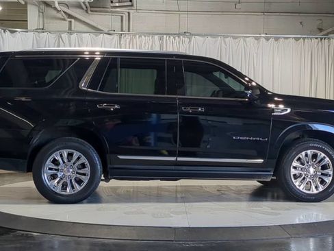 Used 2023 GMC Yukon Denali AWD/4WD image 11