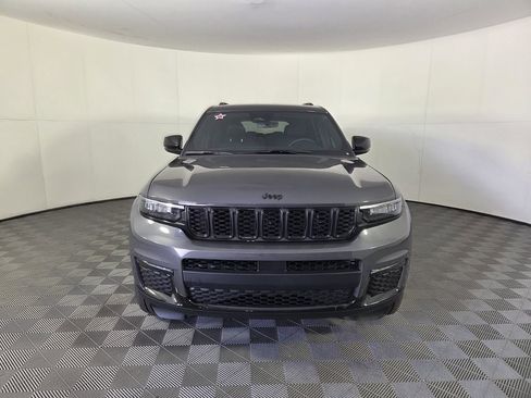 New 2025 Jeep Grand Cherokee L Limited w/ Black Appearance Package RWD image 3