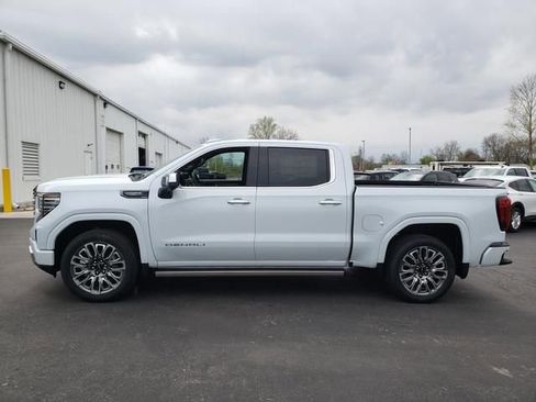 New 2026 GMC Sierra 1500 Denali Ultimate AWD/4WD image 7